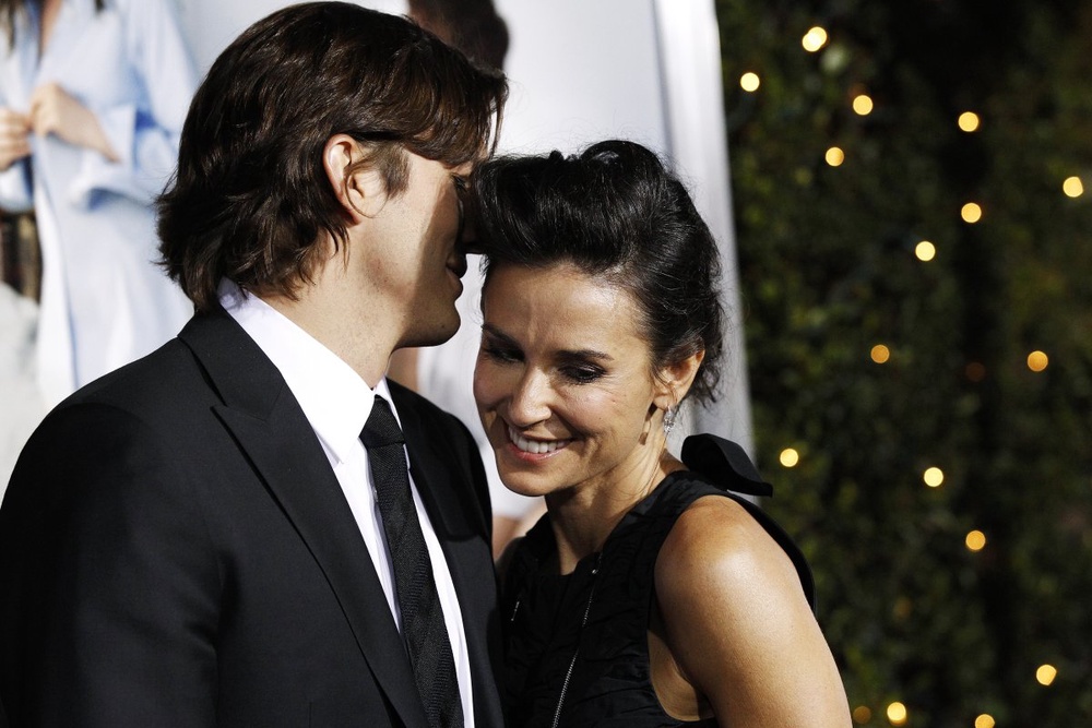 Demi Moore, Ashton Kutcher finalize divorce