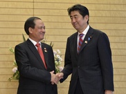 Japan, SE Asia in talks to expand currency swap
