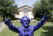 Migraine secret of Wagner's opera