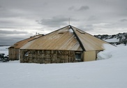 Explorers reach Mawson's Huts in Antarctica