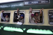 23 killed in fire on train in southern India: TV