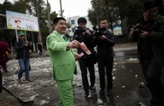 Chinese tycoon wants to 'rebuild' New York Times