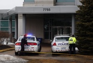 Canada gunman killed after policeman wounded