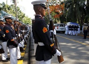 15 dead as Philippines battles Islamic militants