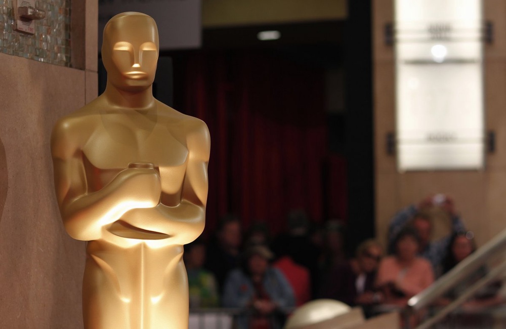 Hollywood awaits Oscar nominations