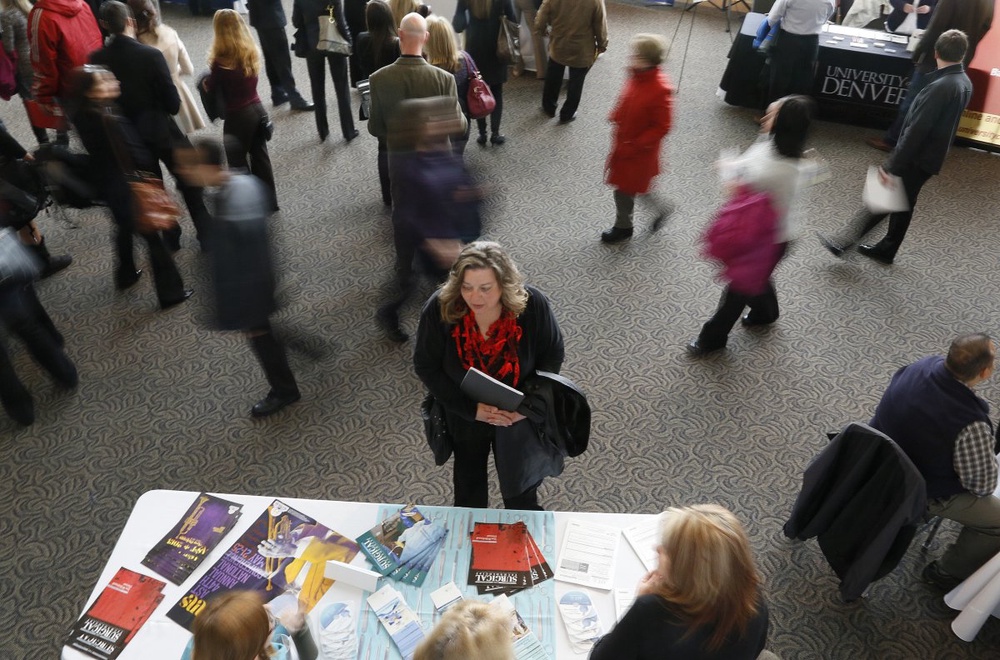 US economy rebounds, adding 288,000 jobs in April