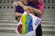 Costa Rica to allow gay couples to share health benefits