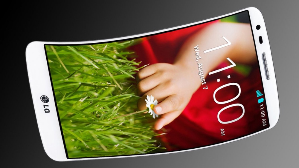 LG to launch curved smartphone in Europe