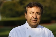 Top chefs bring ready meals to NYC elderly
