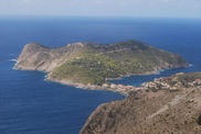 Strong earthquake rattles Greek island