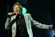 'American Idol' star Clay Aiken launches Congress bid
