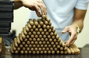 Cuban cigar sales up 8 percent in 2013