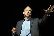 Web founder calls for Internet bill of rights
