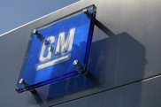 Recalled GM cars linked to 303 airbag-related deaths