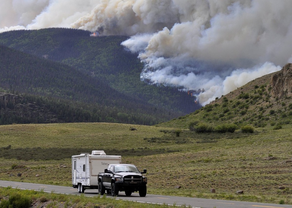 Forest fire hits 'sacred' Philippine mountain