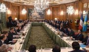 Nazarbayev awards Order of Friendship to Francois Hollande