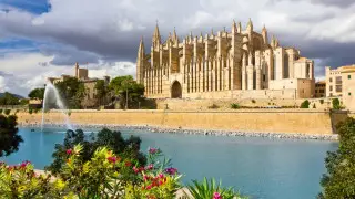 Spanish resorts faced a decline in tourist numbers amid protests