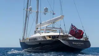 Sunken superyacht contains classified intelligence data