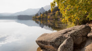 Why people prefer to visit Borovoe in autumn