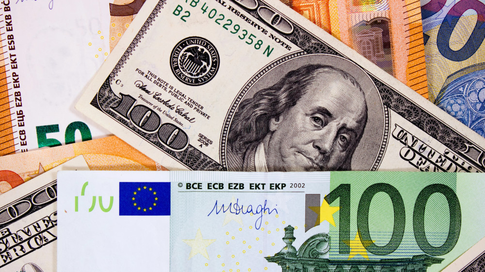 Tenge strengthens against major currencies in Kazakhstan
