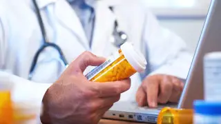 Kazakhstanis who went abroad will no longer be able to receive medications under MSHI