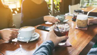 Scientists named the drink that blocks alcohol cravings