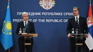 Tokayev invites Vucic to visit Kazakhstan