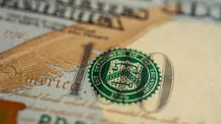 Dollar falls in exchange offices