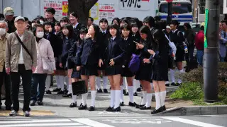 Japan introduces four-day workweek