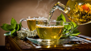 Is drinking tea on an empty stomach safe? Here's what doctors think