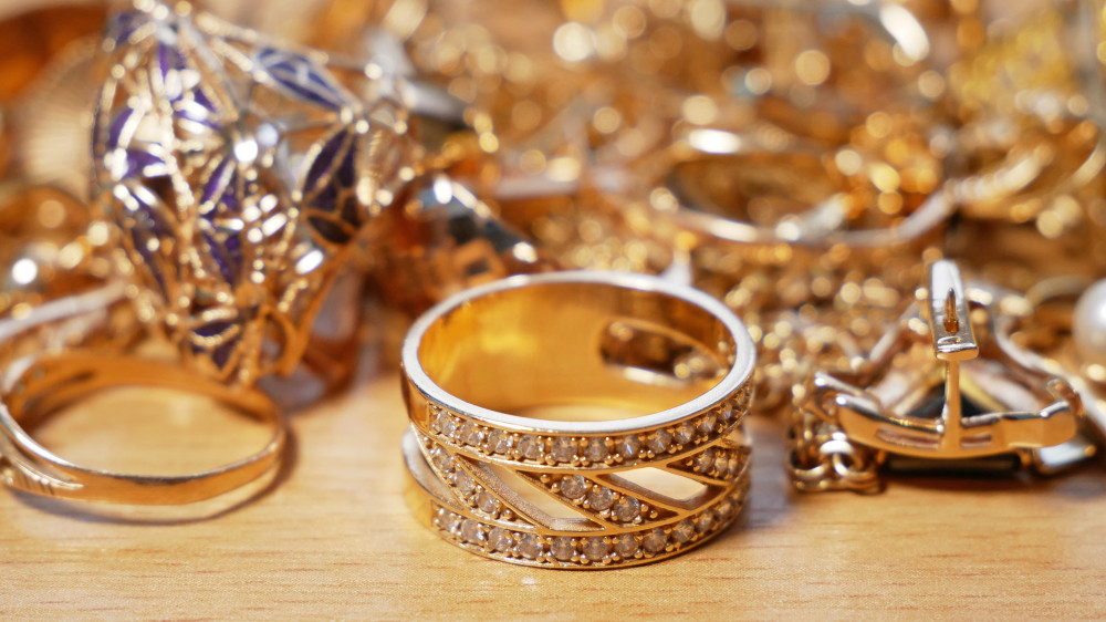 Foreign nationals arrested for robbing pawnshop in Astana