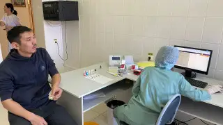 Aktau residents volunteer to donate blood to plane crash survivors