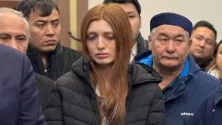 “I opened my eyes and asked where I was, they told me in Aktau“ - surviving flight attendant