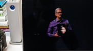 Apple CEO donates $1 million to Trump's inauguration