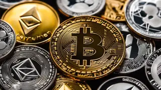 Step into future or risk of capital flight? Experts on legalizing cryptocurrency exchange