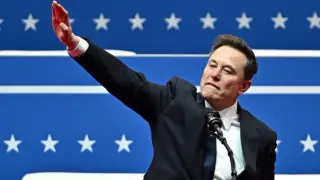 Elon Musk shows nazi salute-like gesture at Trump parade