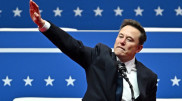 Elon Musk shows nazi salute-like gesture at Trump parade