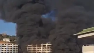 Hotel with people inside caught fire in Antalya