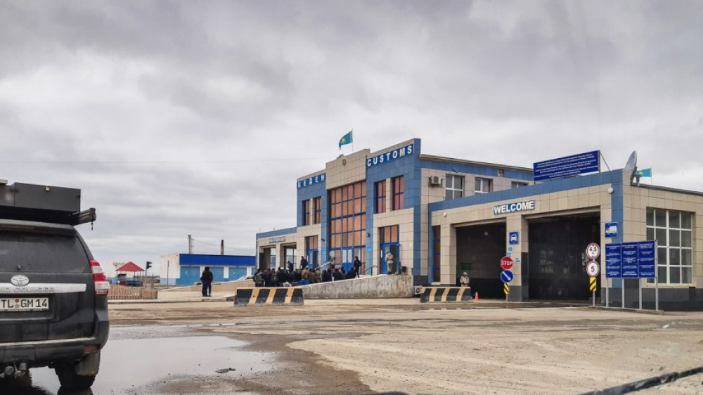 Checkpoint on the border with Uzbekistan will be closed for several months