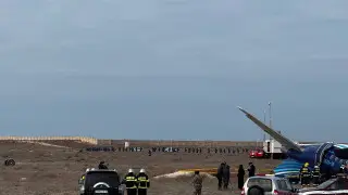 “Two seats exploded“ What the AZAL captain and flight attendant talked about