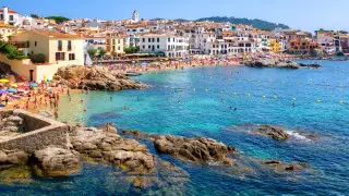 Spain to introduce six new laws: What tourists need to know