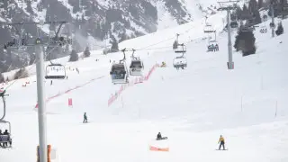 Skiers trigger avalanche at Shymbulak