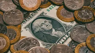 Tenge strengthens: Dollar exchange rate for April 8