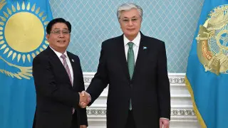 Tokayev received the head of the largest Chinese logistics company