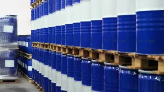 Man posing as logistics agent steals truckload of motor oil in Almaty