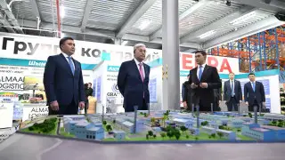 Tokayev attended agricultural exhibition in Shymkent
