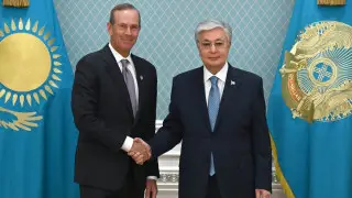 Tokayev meets with Chevron CEO Michael Wirth