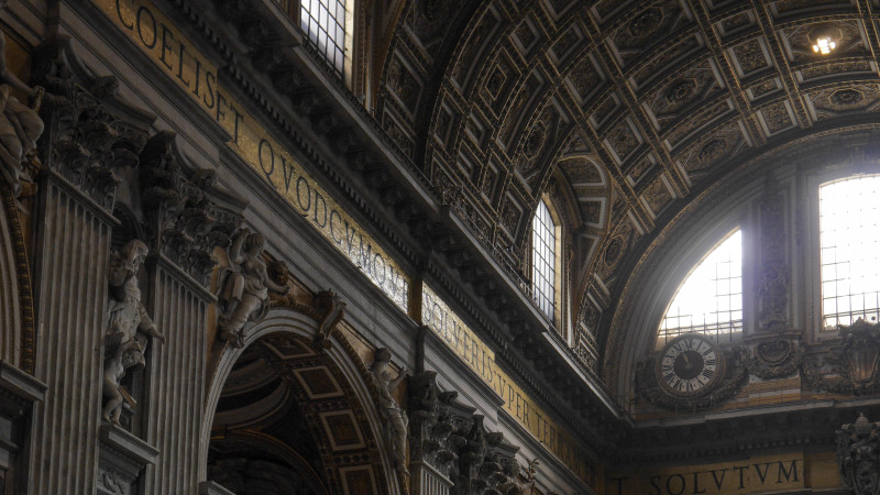 Sistine Chapel/depositphotos.com/tomhubacek