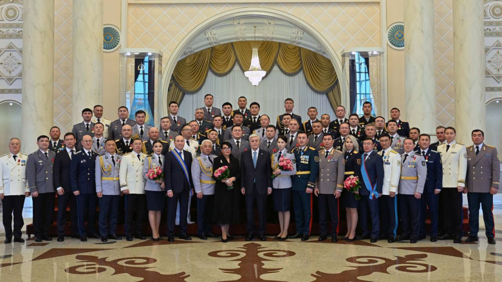 Tokayev awards new military and special ranks to Kazakh officials