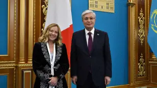 Italy’s PM honored with traditional Kazakh chapan